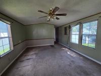 1990 Champion Manufactured Home