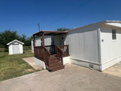 Mobile Home at 436 Sandy Bass Ln Newark, TX 76071