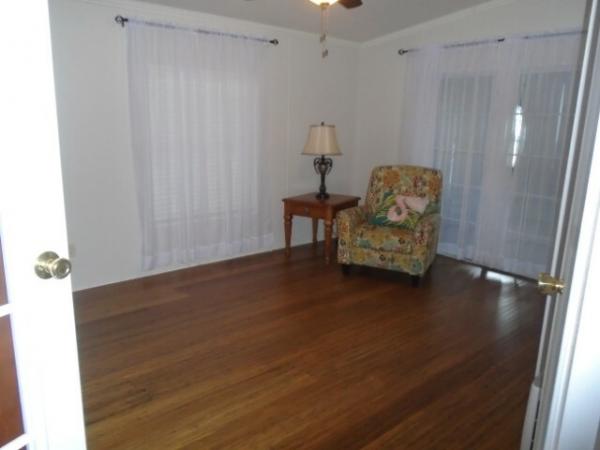 2002 Oaks/SKYO Manufactured Home