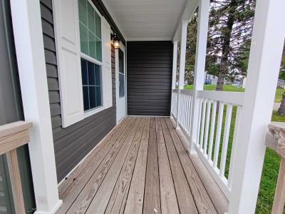 Photo 4 of 32 of home located at 320 20 1/2 Street NW Stewartville, MN 55976