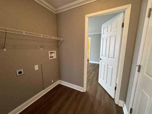 2019 Skyline LH-Prairie Dune Premier Manufactured Home