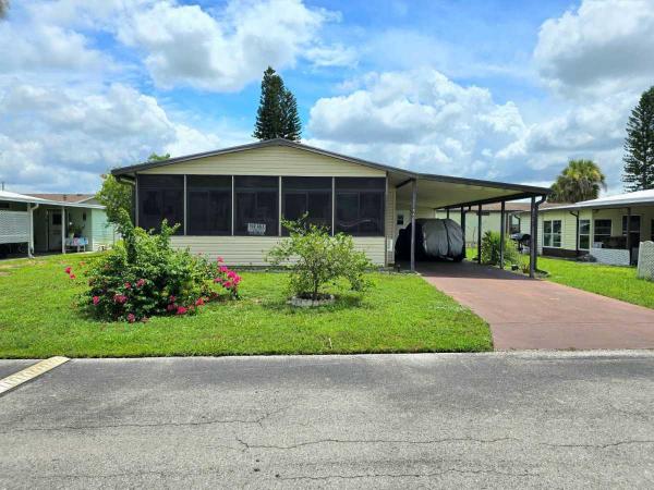 1987  Mobile Home For Sale