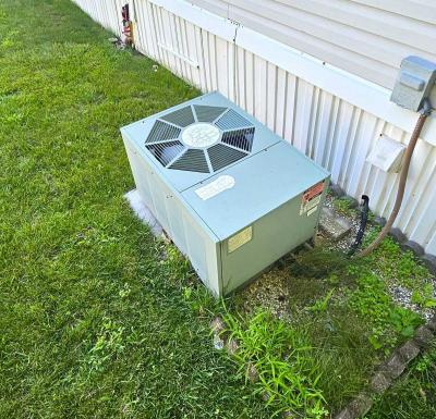 Photo 5 of 18 of home located at 6210 Al Sabo Drive Kalamazoo, MI 49009
