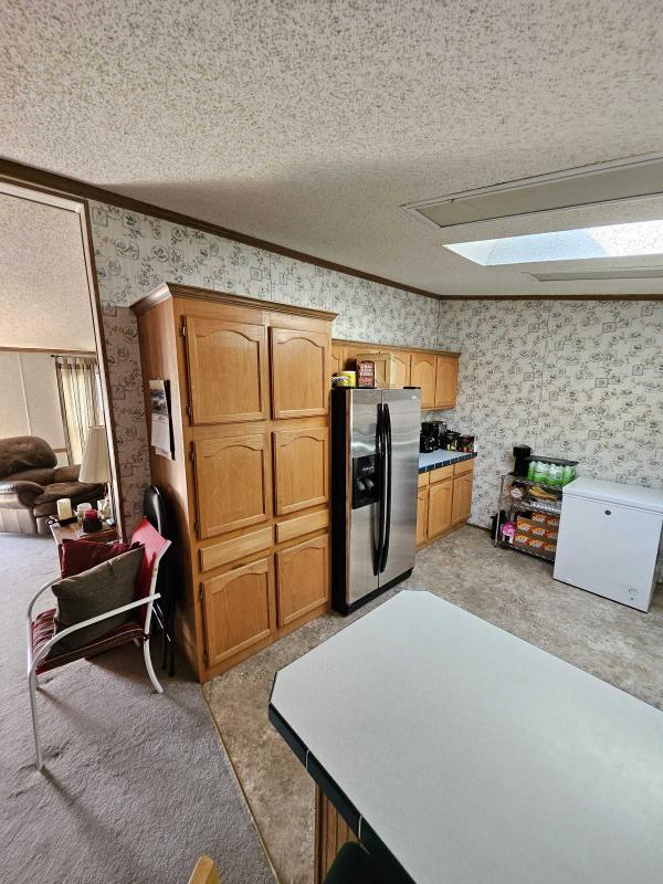 Lincoln Park 2324 Manufactured Home