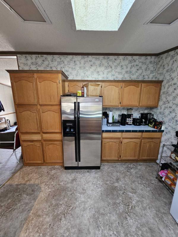 Lincoln Park 2324 Manufactured Home