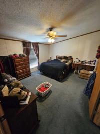 Lincoln Park 2324 Manufactured Home