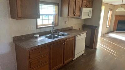 Photo 3 of 6 of home located at 20 Evergreen Dr Burgettstown, PA 15021
