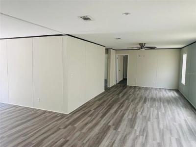 Photo 3 of 17 of home located at 21830 SE 66th St Morriston, FL 32668