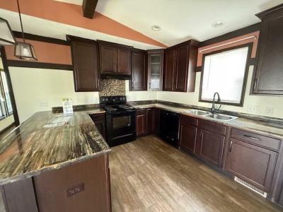 Mobile Home at Highland Used Homes Llc 16726 Florida Blvd Baton Rouge, LA 70819