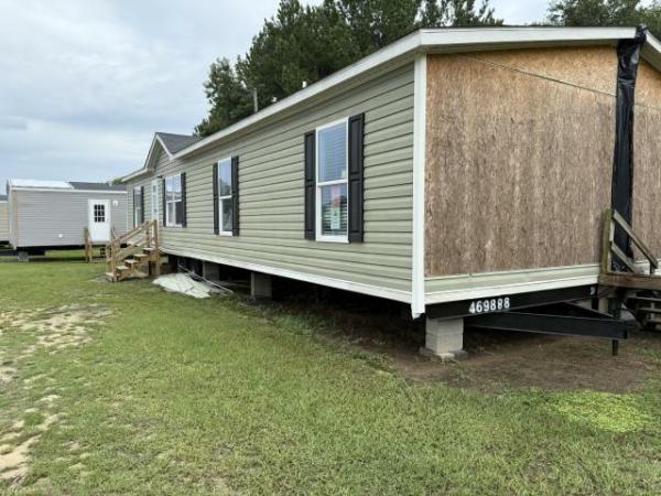 Photo 1 of 2 of home located at Charriette Homes 3067 Highway 9 Cheraw, SC 29520