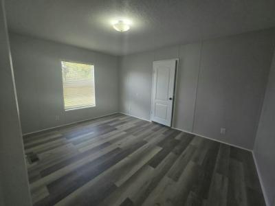 Photo 4 of 5 of home located at 1123 Walt Williams Road, #177 Lakeland, FL 33809