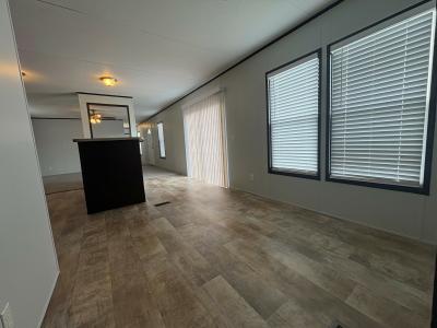 Photo 5 of 6 of home located at 814  Matthew Way Houston, TX 77073