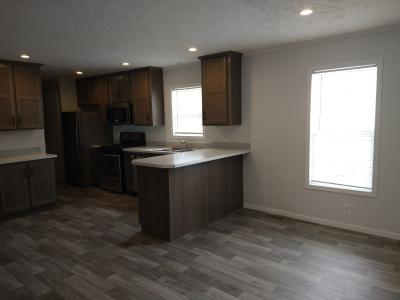 Photo 4 of 15 of home located at 120 Taylor Ct Davison, MI 48423
