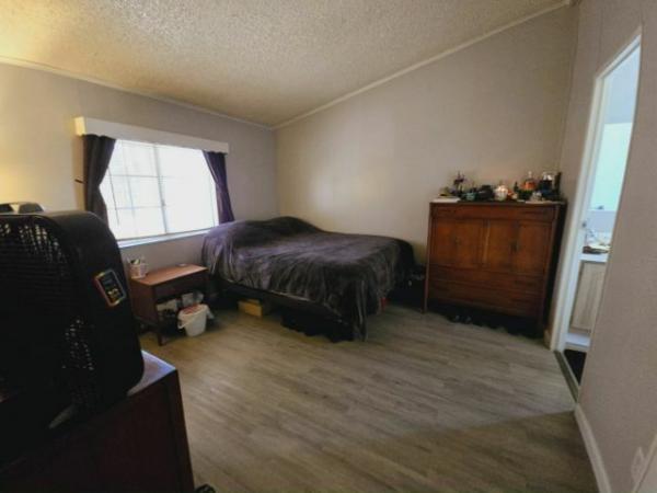1992 FLEETWOOD SUNPOINTE Manufactured Home