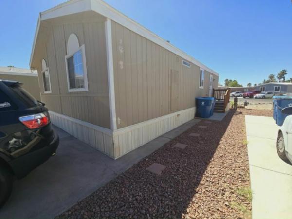 1992 FLEETWOOD SUNPOINTE Manufactured Home