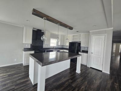 Photo 3 of 8 of home located at 553 Split Rail Parkway Kyle, TX 78640