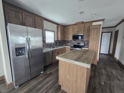 Photo 5 of 7 of home located at 505 Split Rail Parkway Kyle, TX 78640