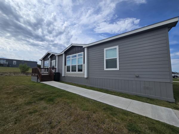 2023 Clayton Mobile Home For Rent