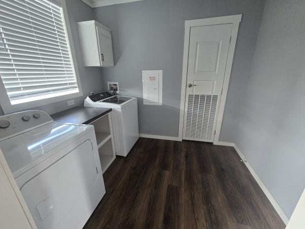 2023 Clayton 32SAP28563A Mobile Home