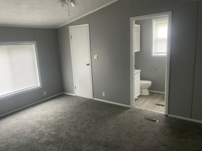 Photo 4 of 8 of home located at 69425 M 62 #49 Edwardsburg, MI 49112