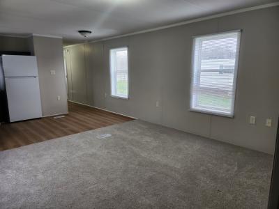 Photo 2 of 6 of home located at 2513 E. Applecreek Ln. Muncie, IN 47303