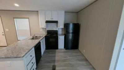 Photo 4 of 14 of home located at 1630 Balkin Rd #88 Tallahassee, FL 32305