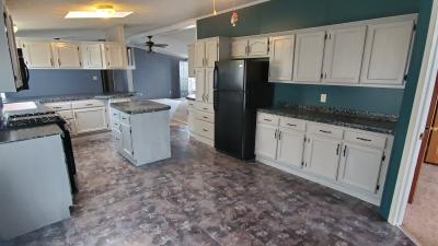 Photo 4 of 8 of home located at 5702 Angola Rd. #143 Toledo, OH 43615