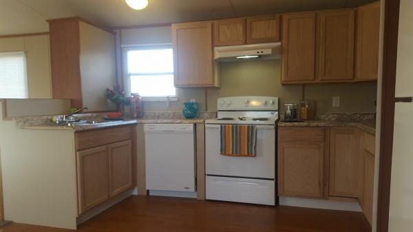 2009 Clayton Homes Inc Yes Mobile Home
