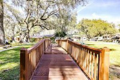 Photo 5 of 8 of home located at 38651 Tarr Drive T15 Zephyrhills, FL 33540