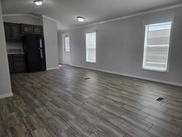 Photo 1 of 2 of home located at 9717 NW 10th Street #231 Oklahoma City, OK 73127