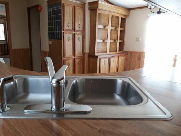 Photo 1 of 2 of home located at 4111 Windsor Place Lot 75 Des Moines, IA 50320