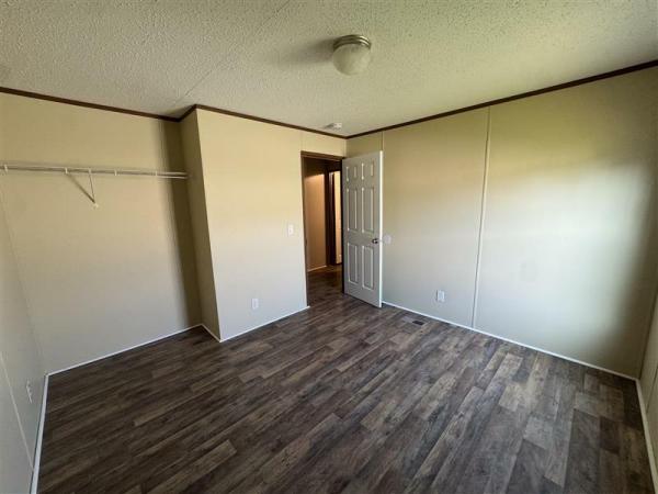 2018 LH168032AF  Home
