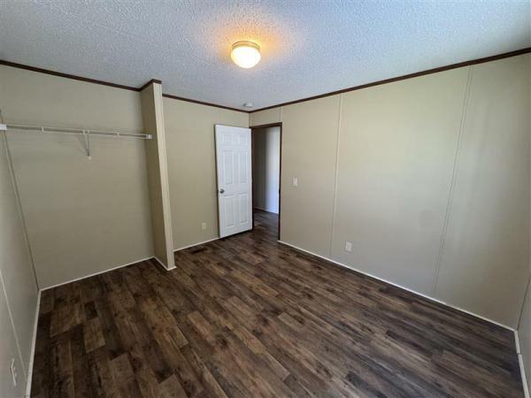 2018 LH168032AF  Home