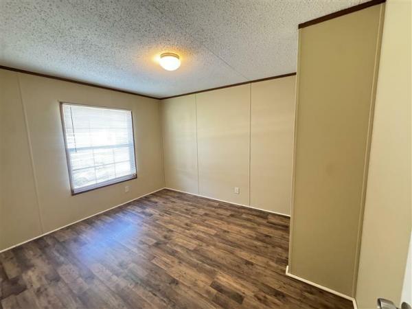 2018 LH168032AF  Home