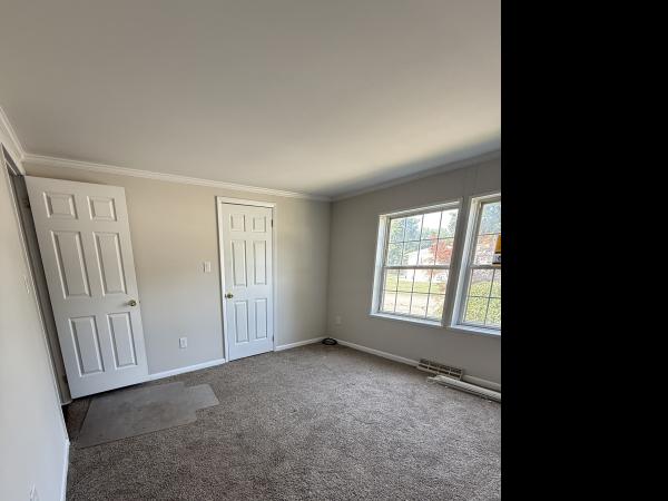 1987 VIG 28x48 Mobile Home