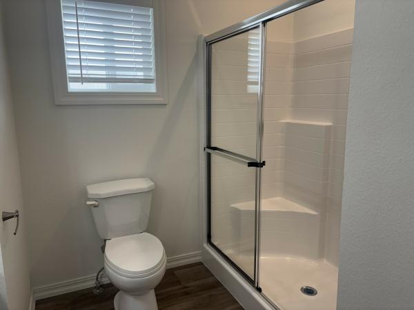 2025 Skyline 67E517B Mobile Home