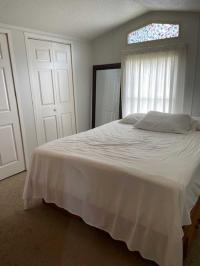 1986 Holly Custom Manufactured Home
