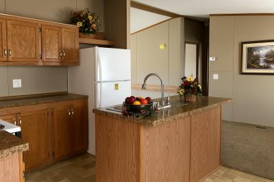 Mobile Home at 552 Blue Spruce Trail Monroe, MI 48161