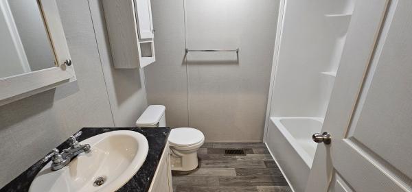 2021 Redman Advantage II  Home