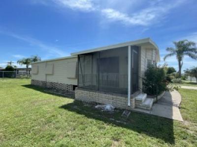Photo 3 of 5 of home located at 4530 9th St E Lot#001 Bradenton, FL 34203
