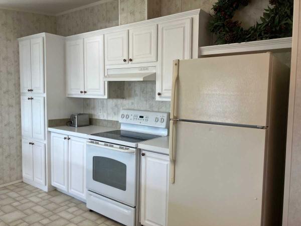 2005 Manufactured Home