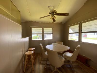 Photo 4 of 13 of home located at 361 Baldwin Ave Lakeland, FL 33815