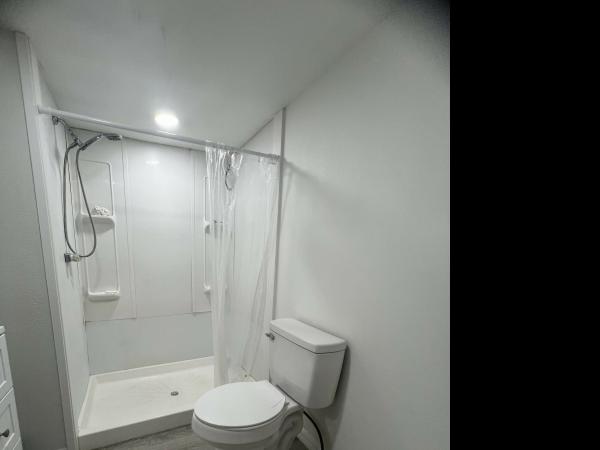 1972 TOWN Mobile Home For Sale