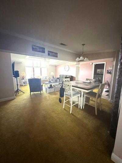 Photo 4 of 21 of home located at 1415 Champion Dr. Lot #677 Lakeland, FL 33801