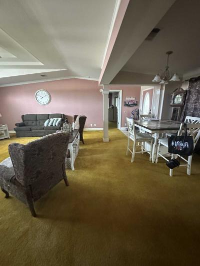 Photo 5 of 21 of home located at 1415 Champion Dr. Lot #677 Lakeland, FL 33801