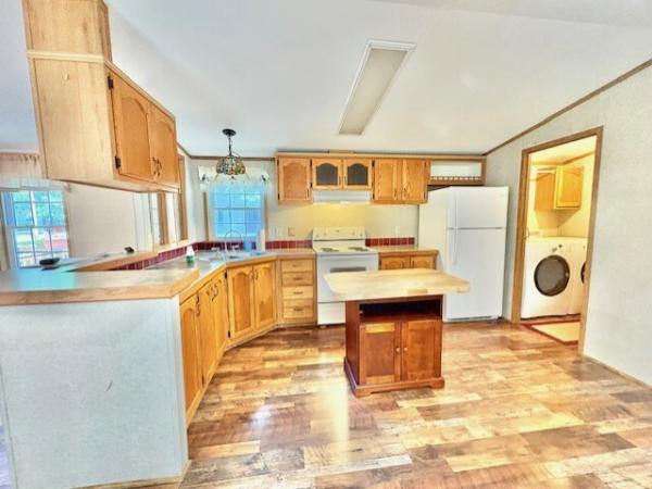 1999 Champion Mobile Home