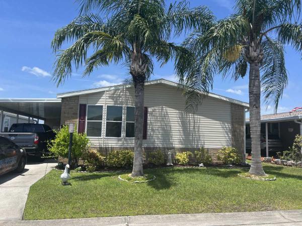 2005  Mobile Home For Sale