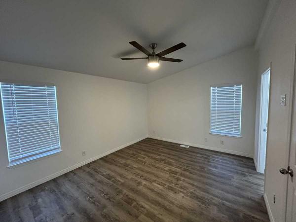 2005 Golden West GP562A Manufactured Home