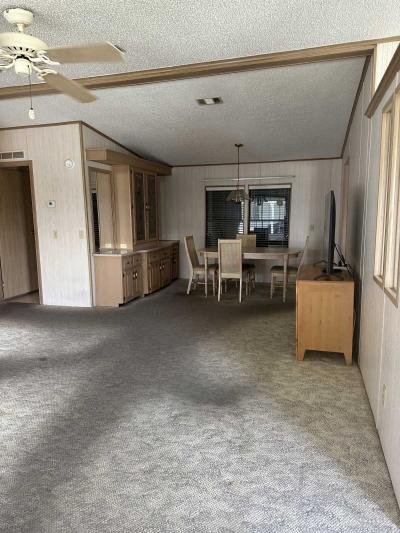 Photo 4 of 21 of home located at 4639 Arlington Park Dr. Lot #141 Lakeland, FL 33801