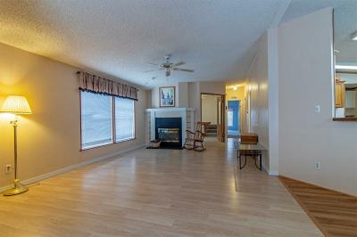 Photo 3 of 23 of home located at 6420 E. Tropicana Ave. Las Vegas, NV 89122